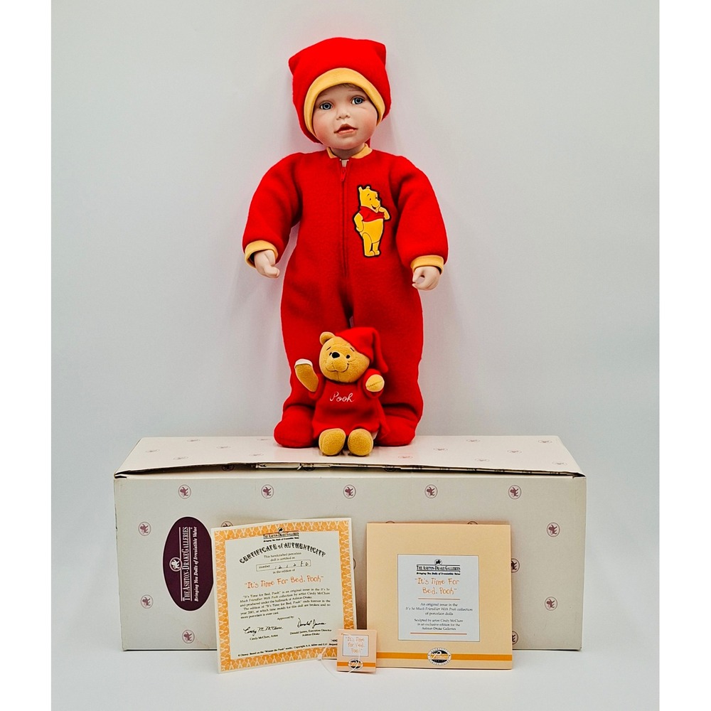 Ashton-Drake It's Time For Bed Pooh Porcelain Doll Cindy McClure COA Box 76042